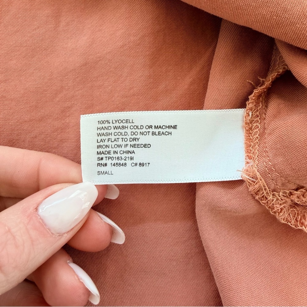 Everly Esther Pocket Tank Muted Terracotta V-neck Tank Top Women's Size Small - Picture 8 of 10